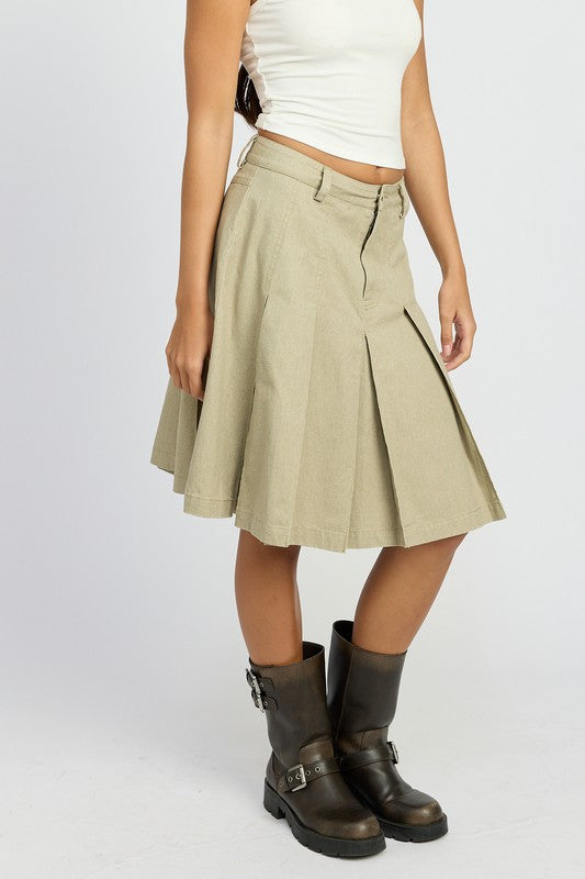 KNEE LENGTH PLEATED SKIRT
