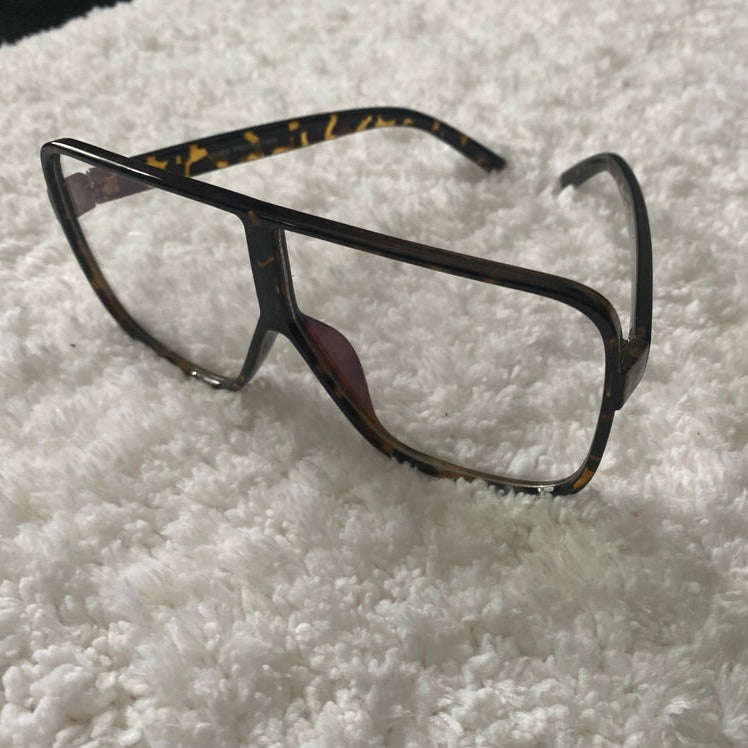 Clarity Oversized Frames