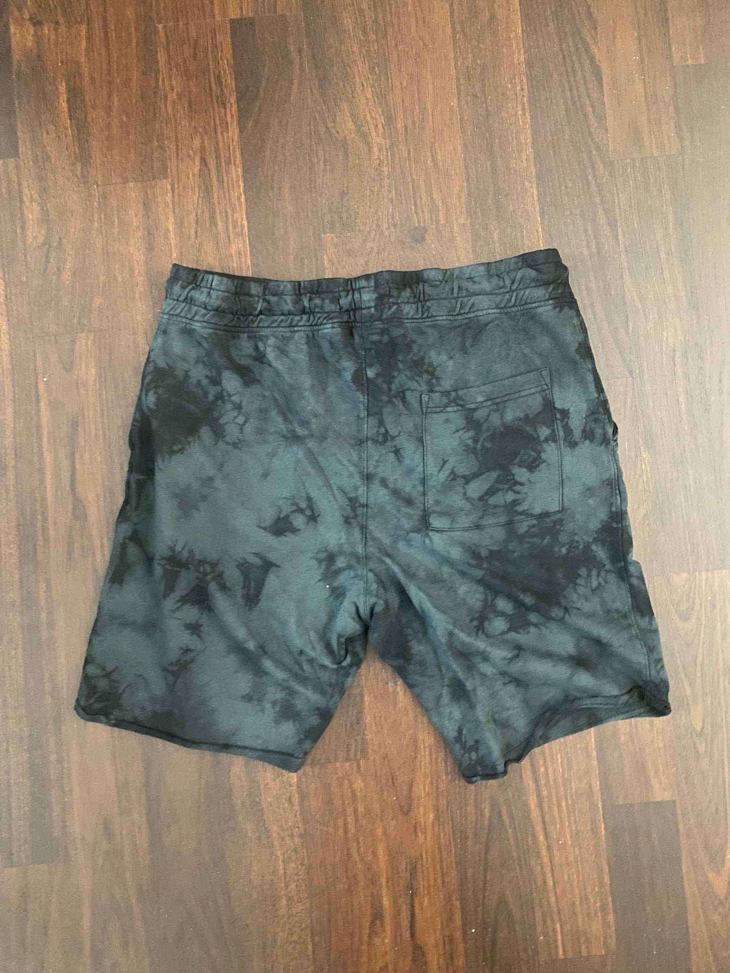 Chill Shorts / Black & Grey Tie Dye