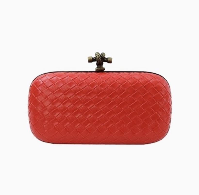 Chain Knot Purse