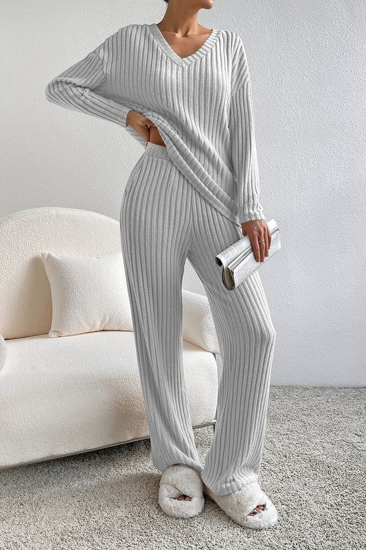 Women Ribbed Knit V Neck Slouchy Two-piece Outfit